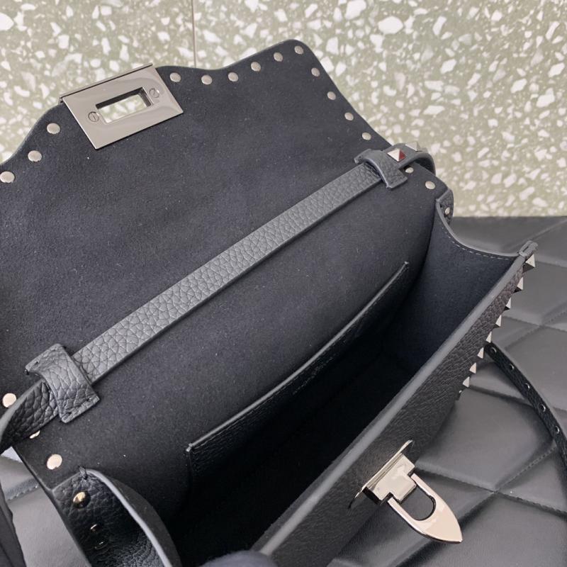 Valentino Small Rockstud Cross body bag Black V0181