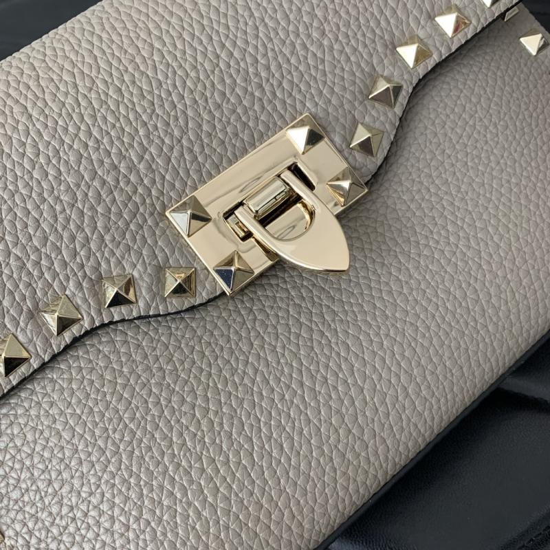 Valentino Small Rockstud Cross body bag Grey V0181
