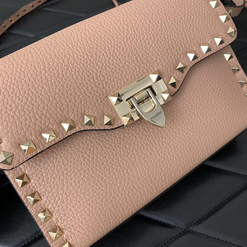 Valentino Small Rockstud Cross body bag Pink V0181