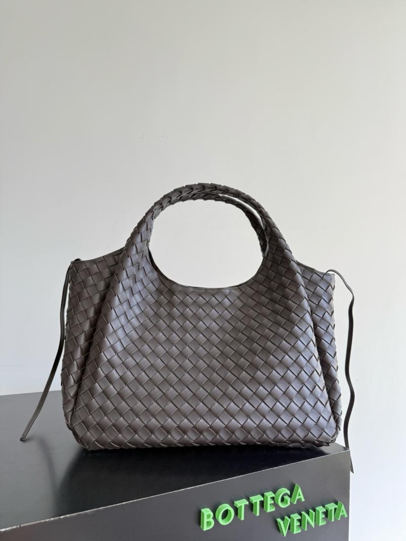 Bottega Veneta Large Campana Fondant 844250