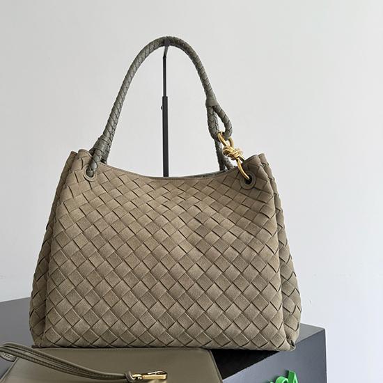 Bottega Veneta Large Suede Parachute Cypress 796571