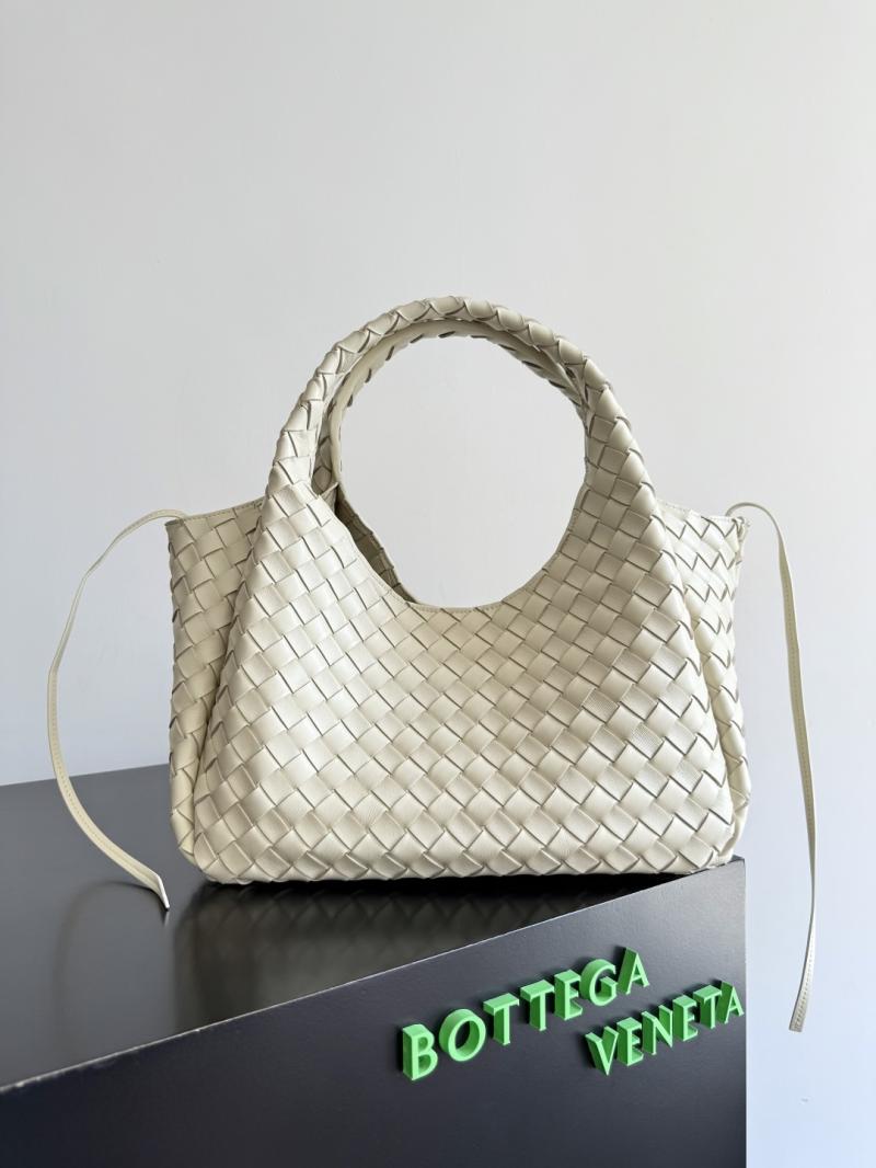 Bottega Veneta Medium Campana Sea salt 844249
