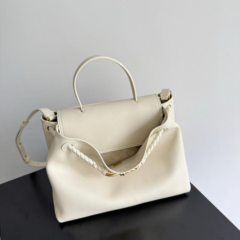 Bottega Veneta Medium Ciao Ciao Sea Salt 817231