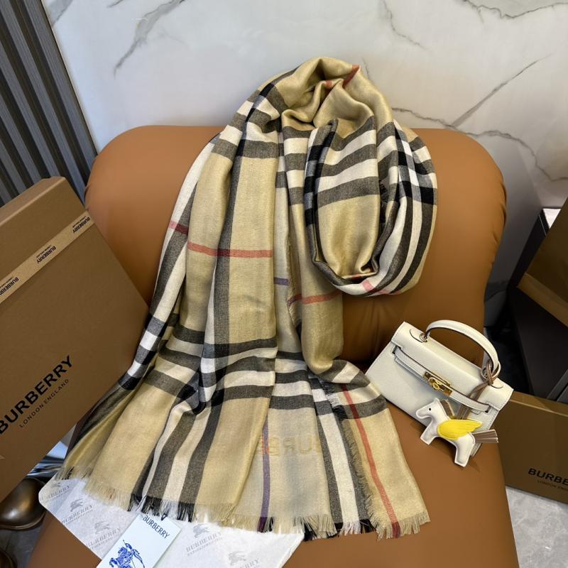 Burberry Scarf DBS91303