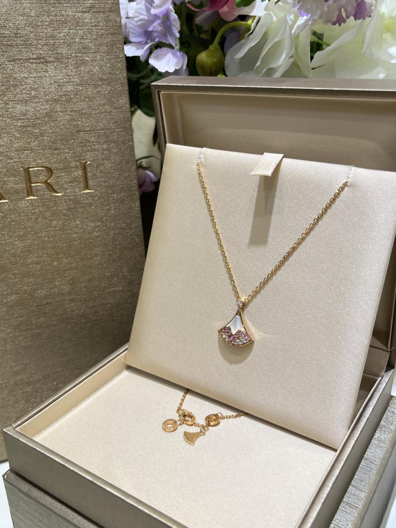 Bvlgari Necklace YBN90701