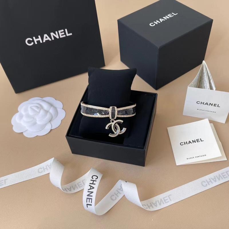 Chanel Bracelet YCB82201
