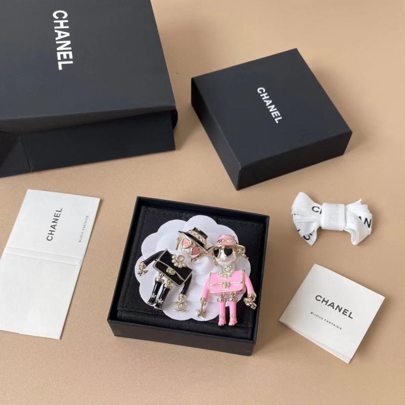 Chanel Brooch YCB91701