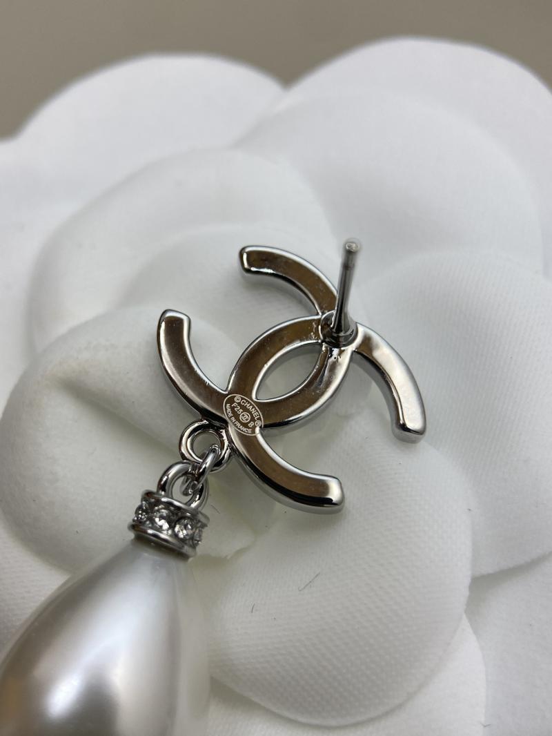 Chanel Earrings YCE90806