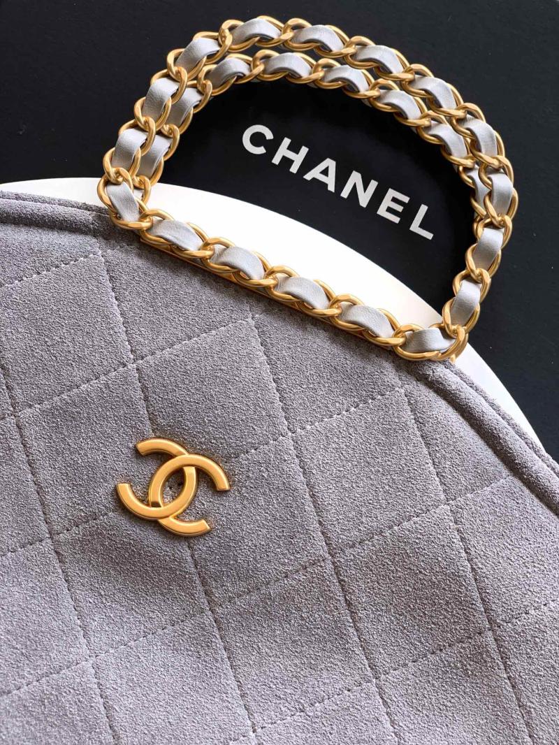 Chanel Medium Suede Shoulder Bag Grey AS81702
