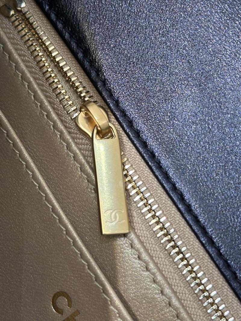 Chanel Mini Flap Bag Black AS5758