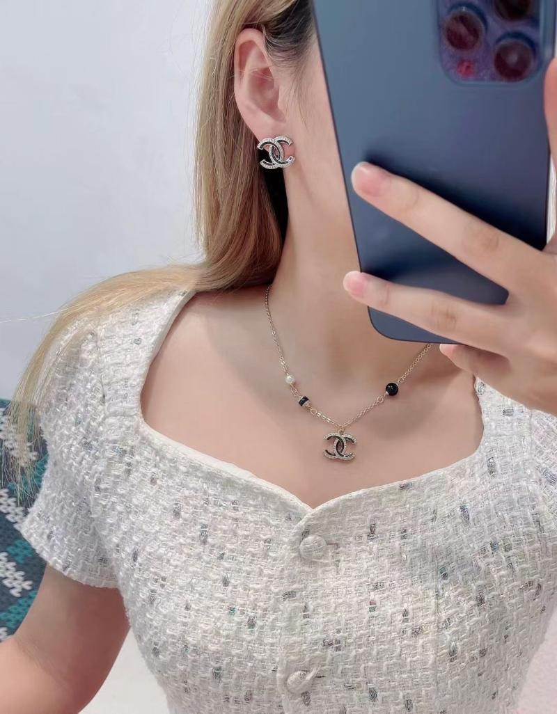 Chanel Necklace YCN82202