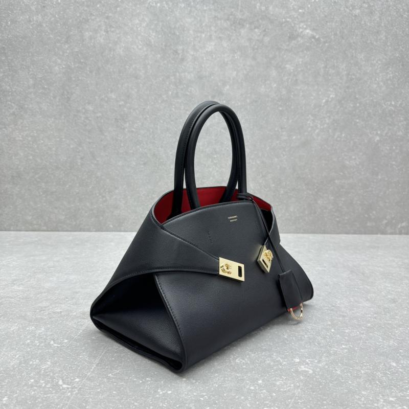 Ferragamo Hug bicolor Medium handbag Black 215608