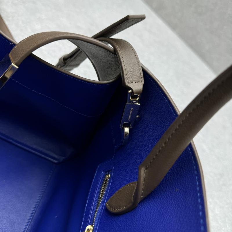 Ferragamo Hug bicolor Medium handbag Grey 215608
