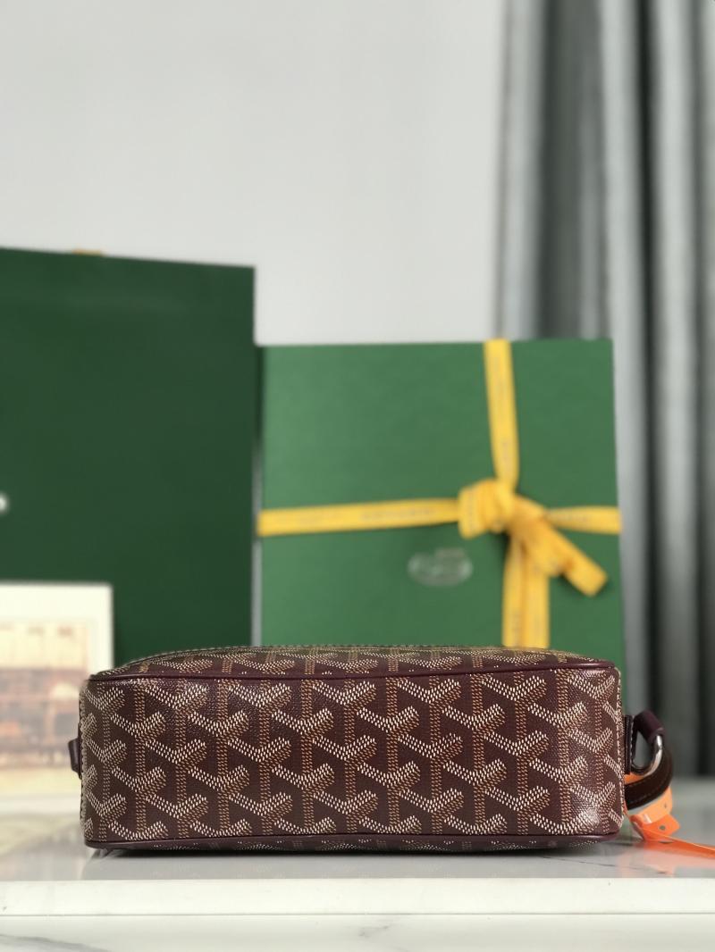 Goyard Camera Bag Burgundy G020189