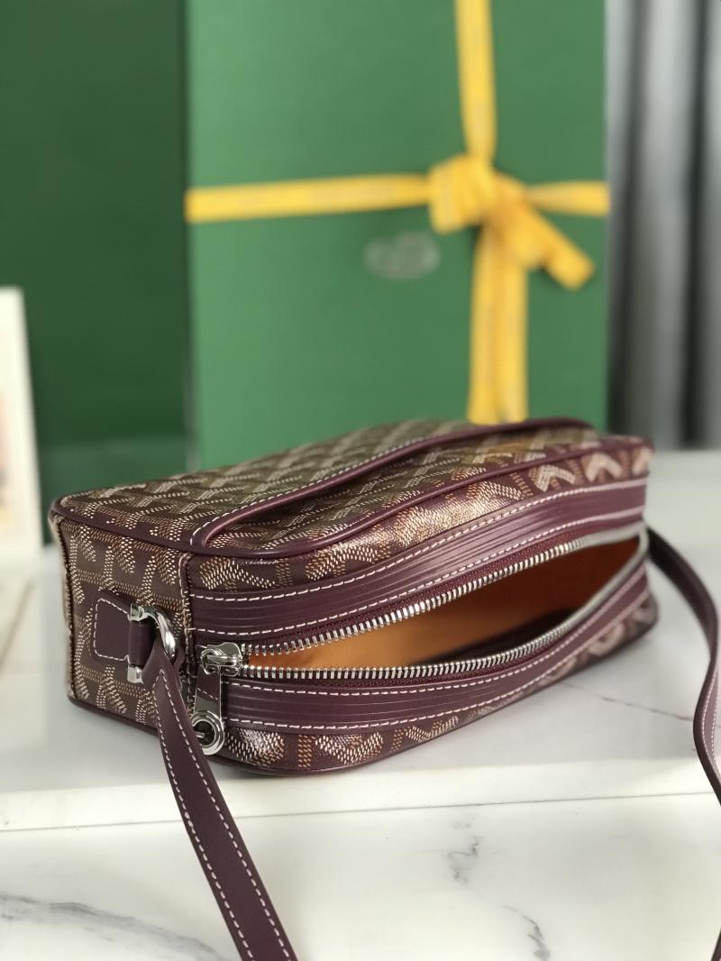 Goyard Camera Bag Burgundy G020189