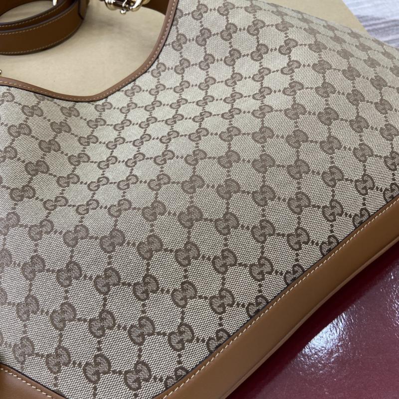 Gucci B medium canvas shoulder bag 834981