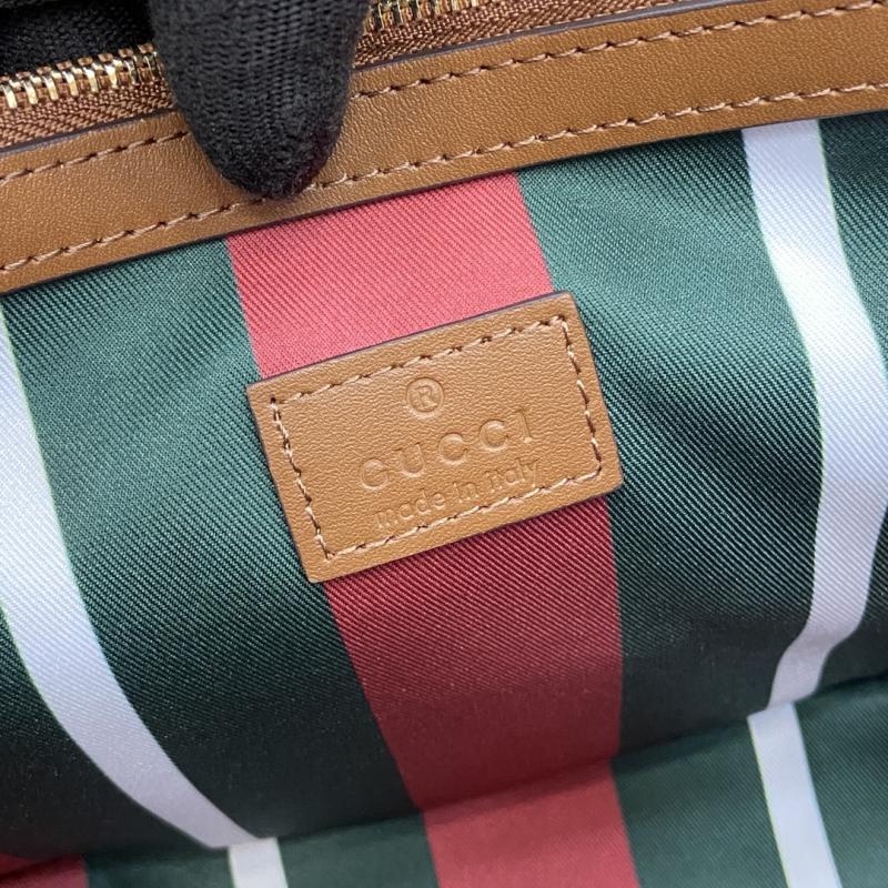 Gucci GG Emblem medium bucket bag Brown 815103