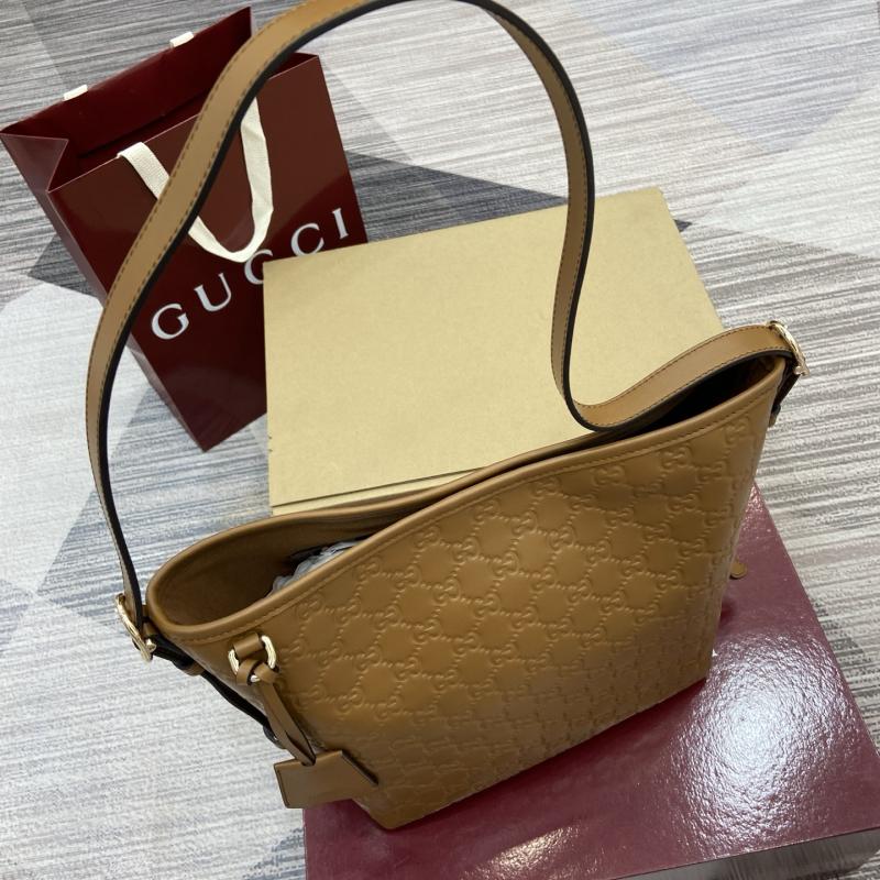 Gucci GG Emblem small shoulder bag Tan 848881