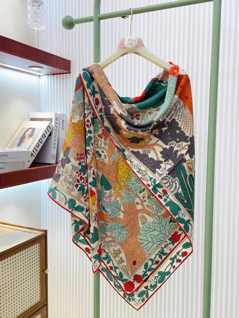 Hermes Scarf HL82114