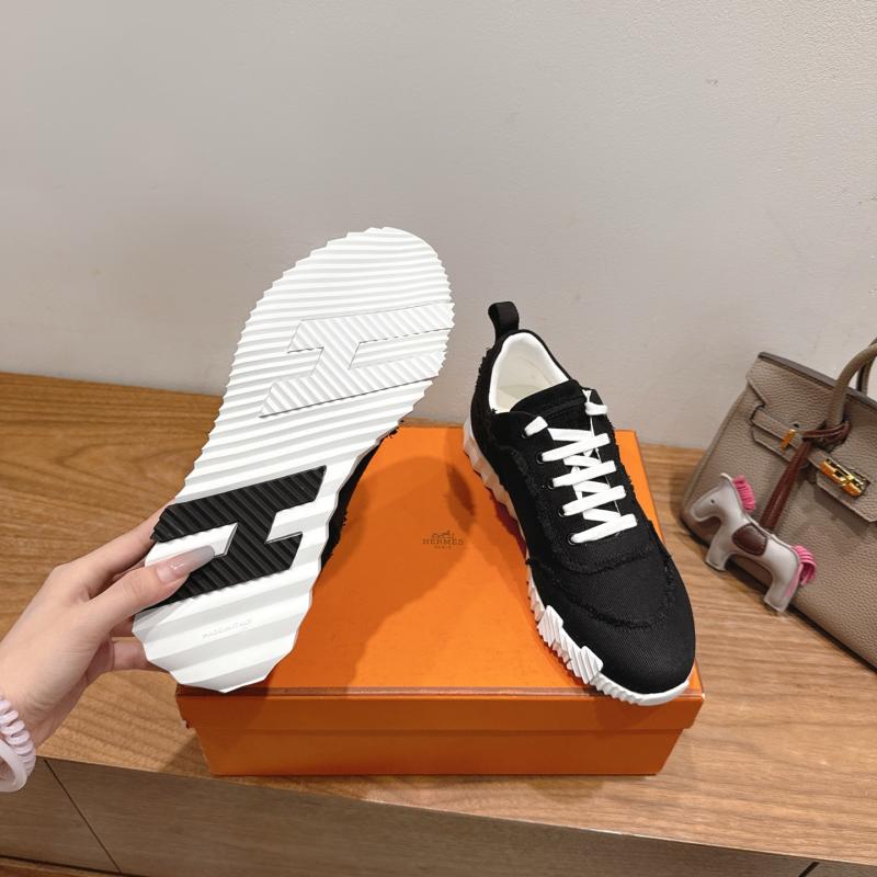 Hermes Unisex Sneakers SHU90918