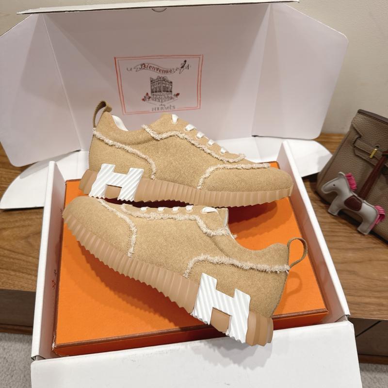 Hermes Unisex Sneakers SHU90921