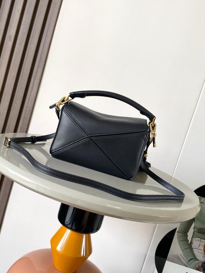 Loewe Lambskin Mini Featherlight Puzzle bag Black L9098