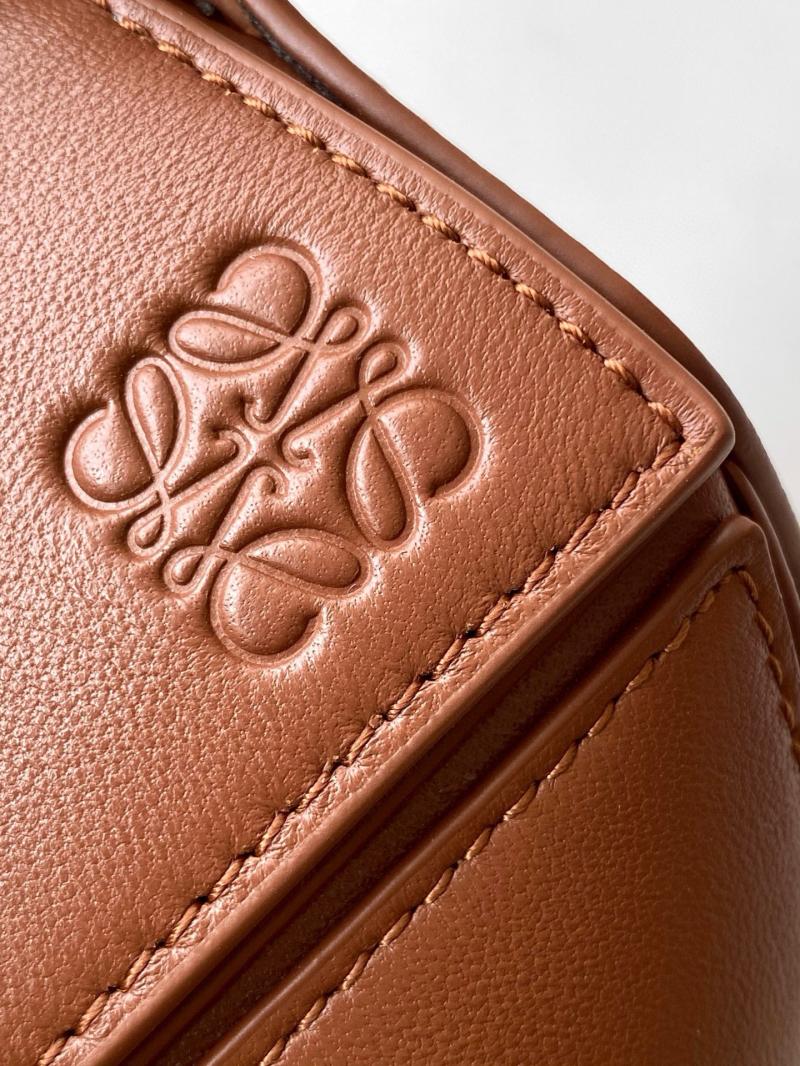 Loewe Lambskin Mini Featherlight Puzzle bag Brown L9098