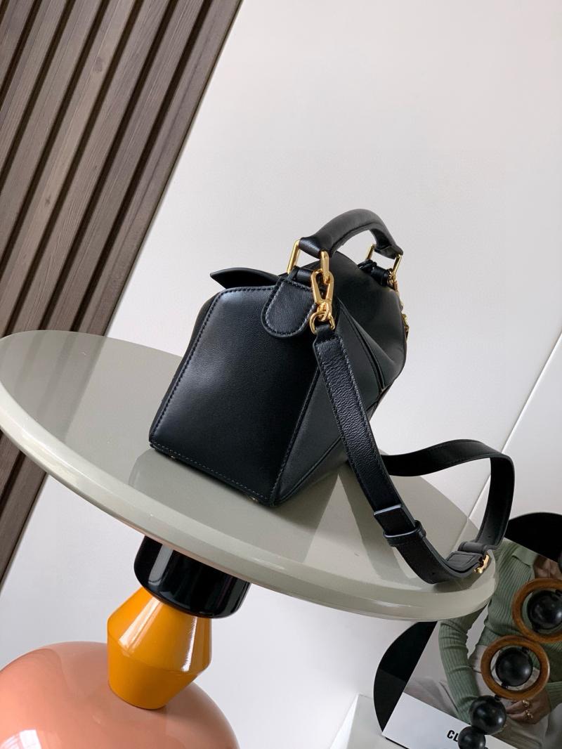 Loewe Lambskin Small Featherlight Puzzle bag Black L9096