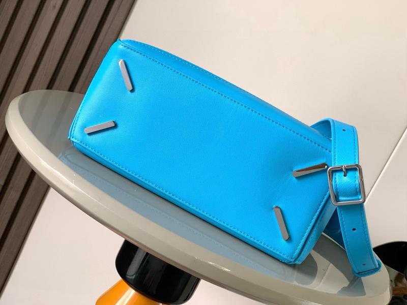 Loewe Lambskin Small Featherlight Puzzle bag Blue L9096