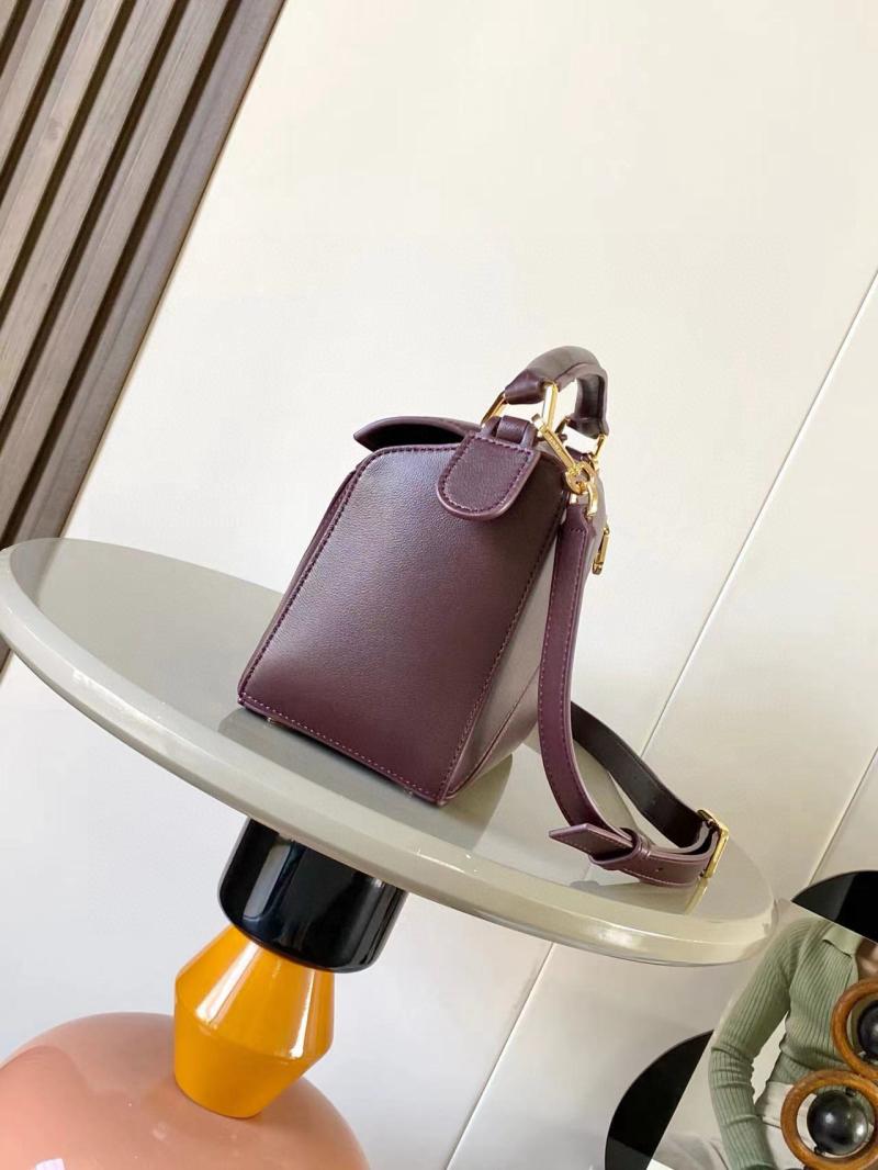 Loewe Lambskin Small Featherlight Puzzle bag Burgundy L9096