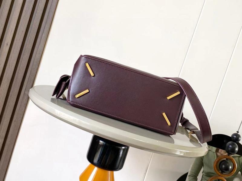 Loewe Lambskin Small Featherlight Puzzle bag Burgundy L9096