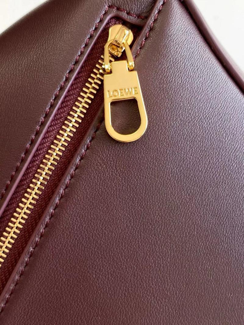 Loewe Lambskin Small Featherlight Puzzle bag Burgundy L9096