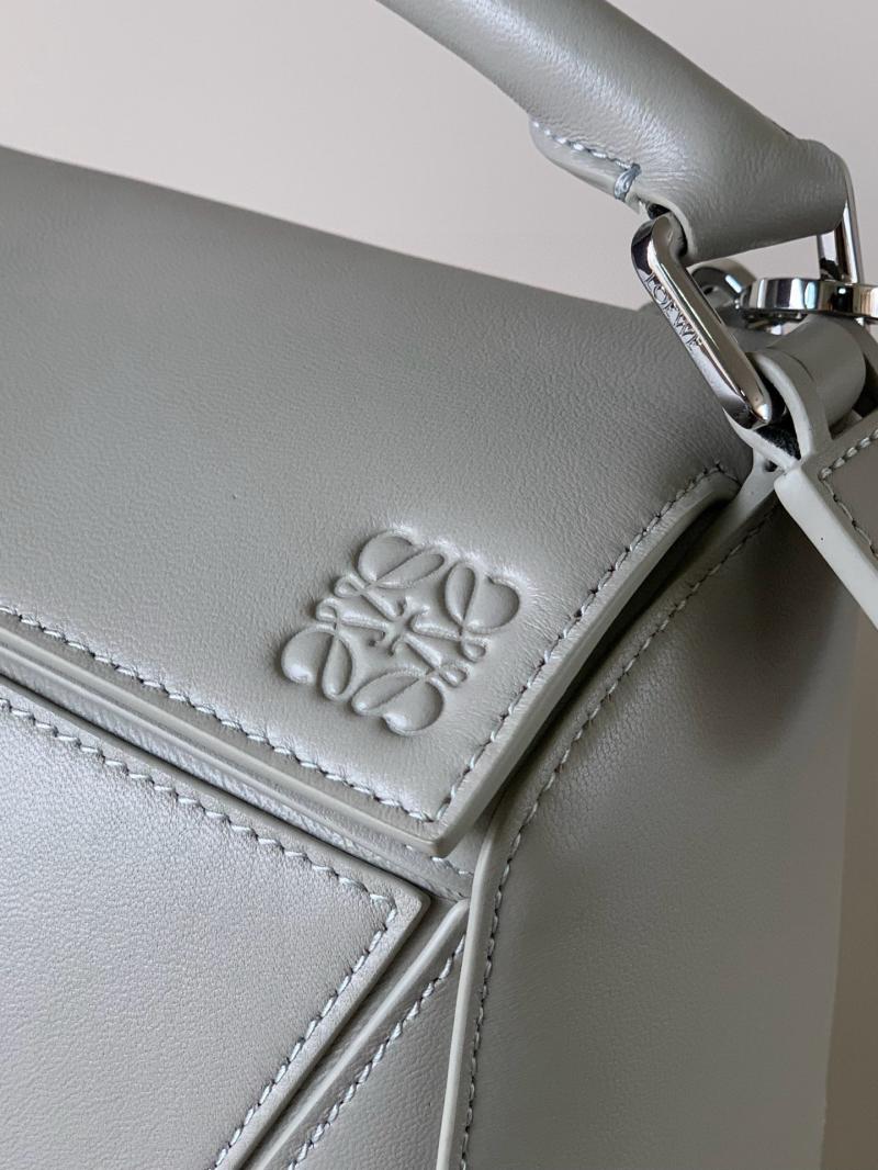 Loewe Lambskin Small Featherlight Puzzle bag Grey L9096