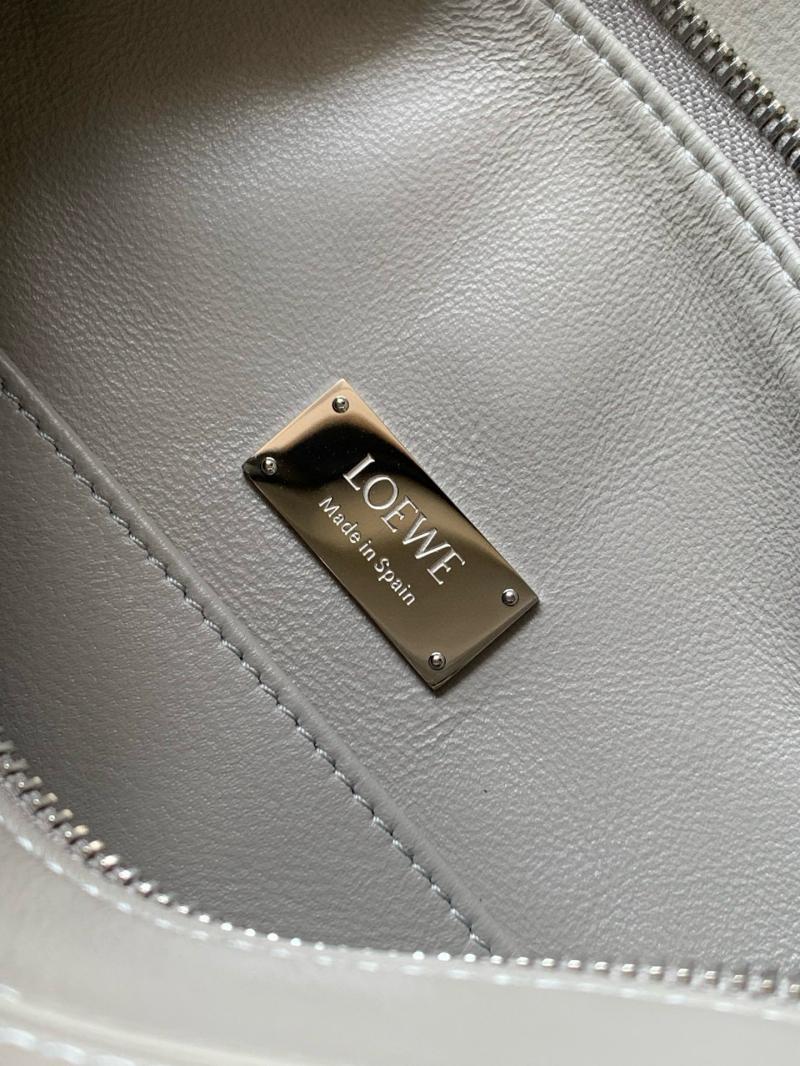 Loewe Lambskin Small Featherlight Puzzle bag Grey L9096