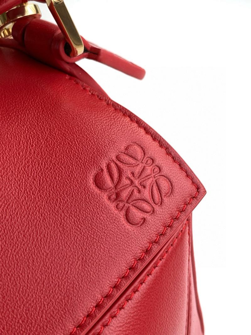 Loewe Lambskin Small Featherlight Puzzle bag Red L9096