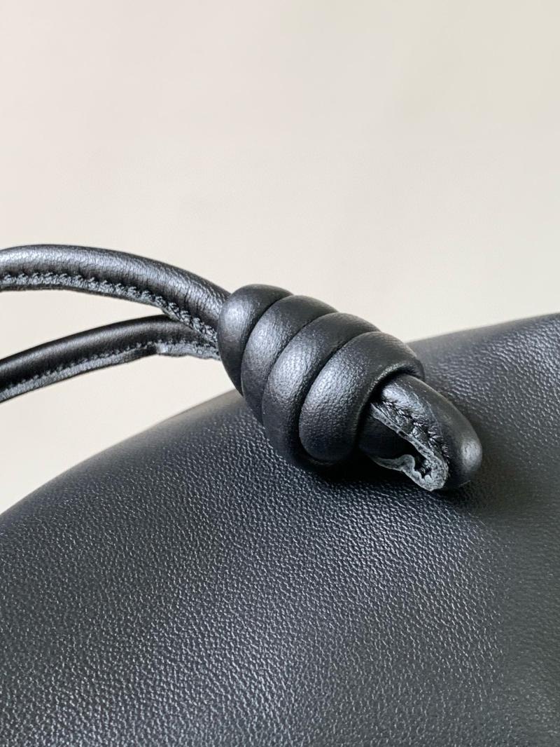 Loewe Medium Flamenco Purse Black L9057