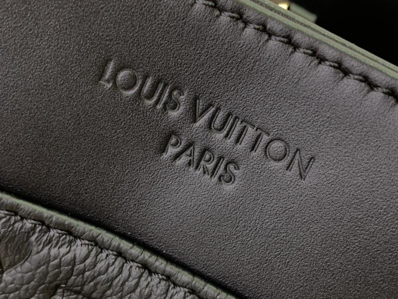 Louis Vuitton Avenue PM Black M25577
