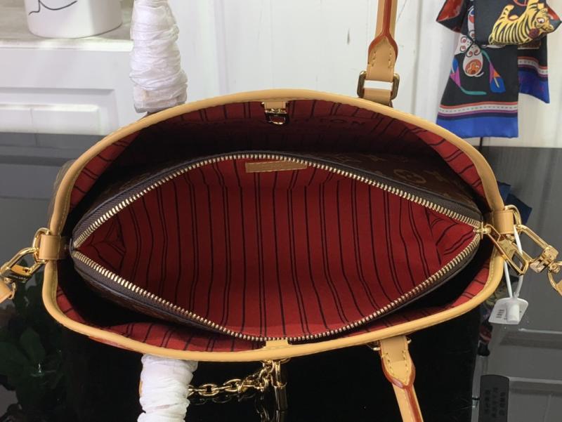 Louis Vuitton Ever More PM M15208