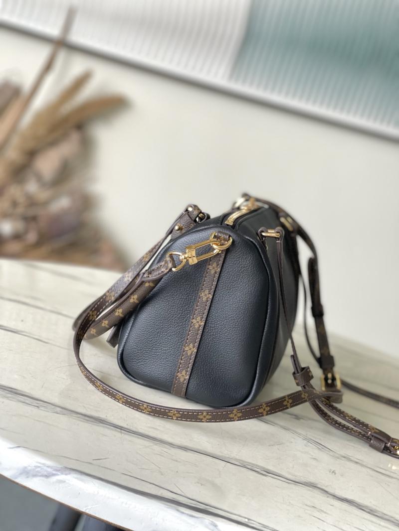 Louis Vuitton Express PM Black M26039
