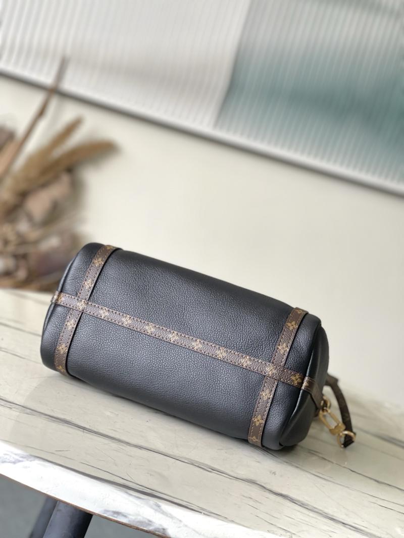Louis Vuitton Express PM Black M26039