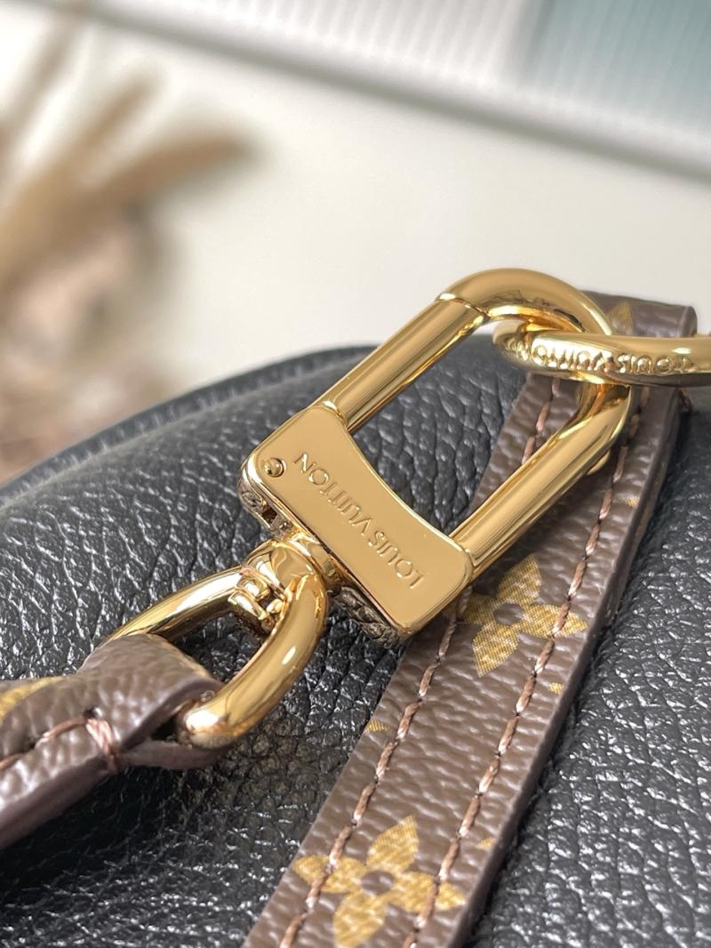 Louis Vuitton Express PM Black M26039