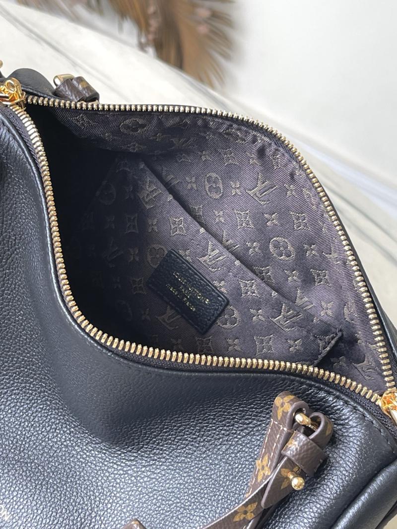 Louis Vuitton Express PM Black M26039