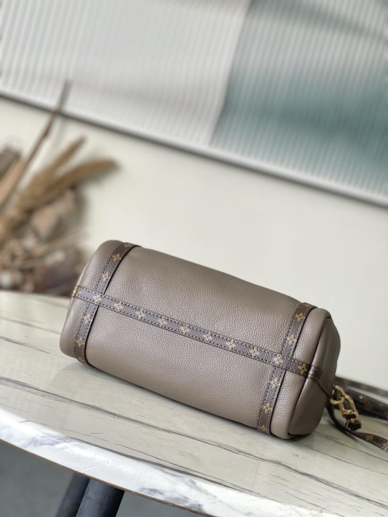 Louis Vuitton Express PM Smoke M26039