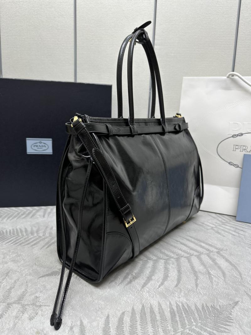 Prada Bonnie extra-large leather handbag Black 1BA439