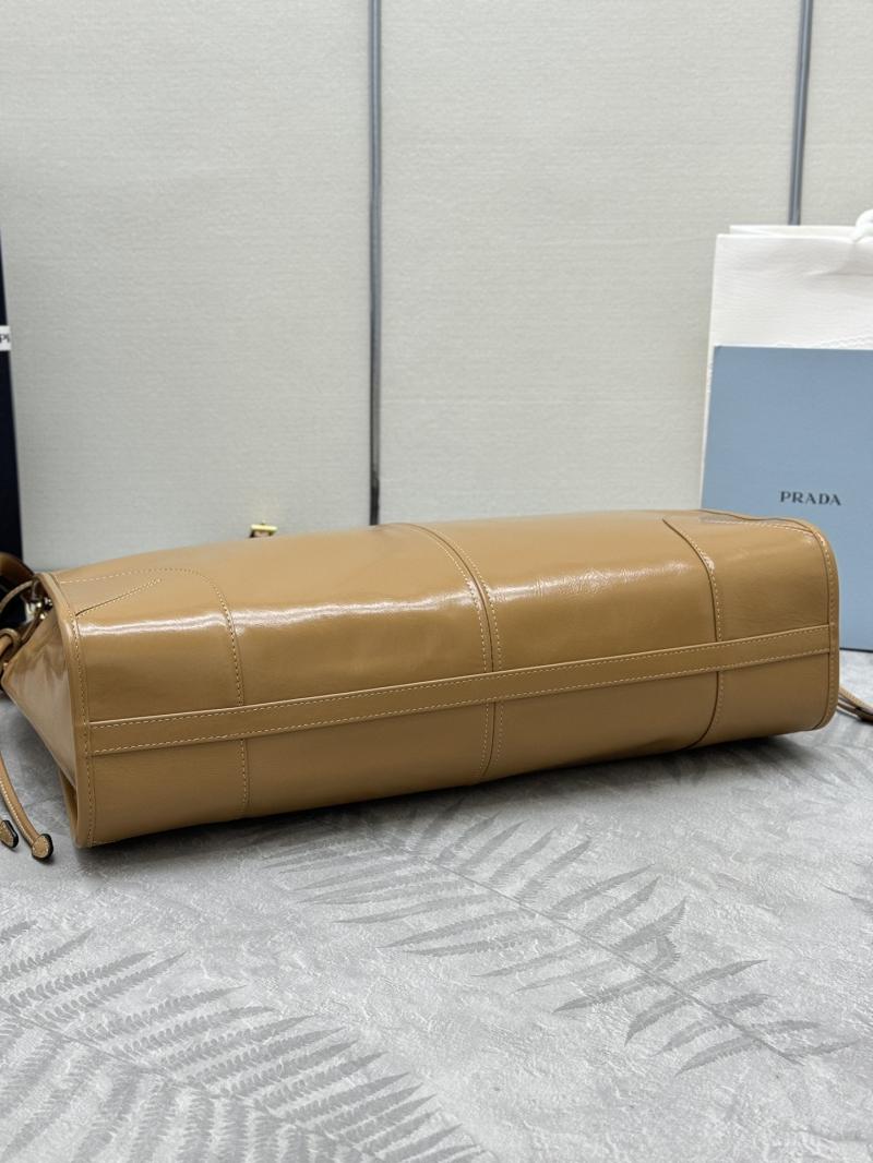 Prada Bonnie extra-large leather handbag Brown 1BA439