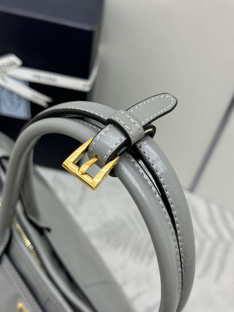Prada Bonnie extra-large leather handbag Grey 1BA439