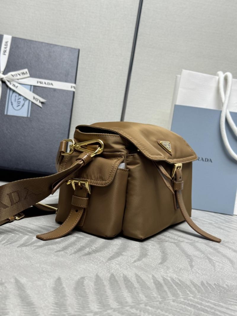 Prada Explore medium shoulder bag Brown 1BD394