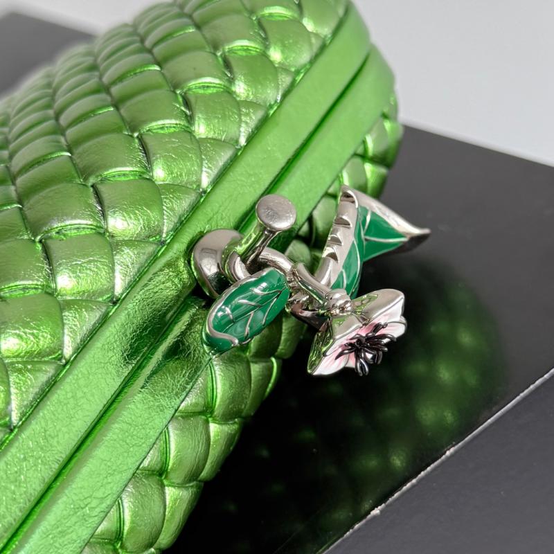 Bottega Veneta Knot Green 826183