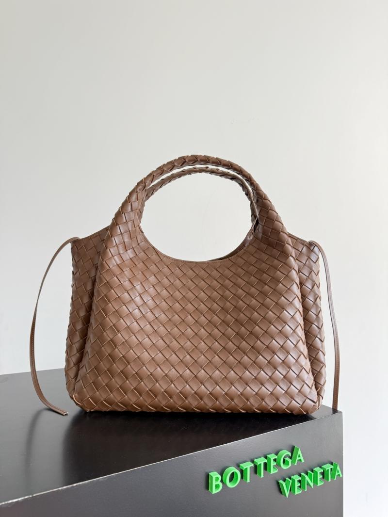 Bottega Veneta Large Campana Nocciola 844250