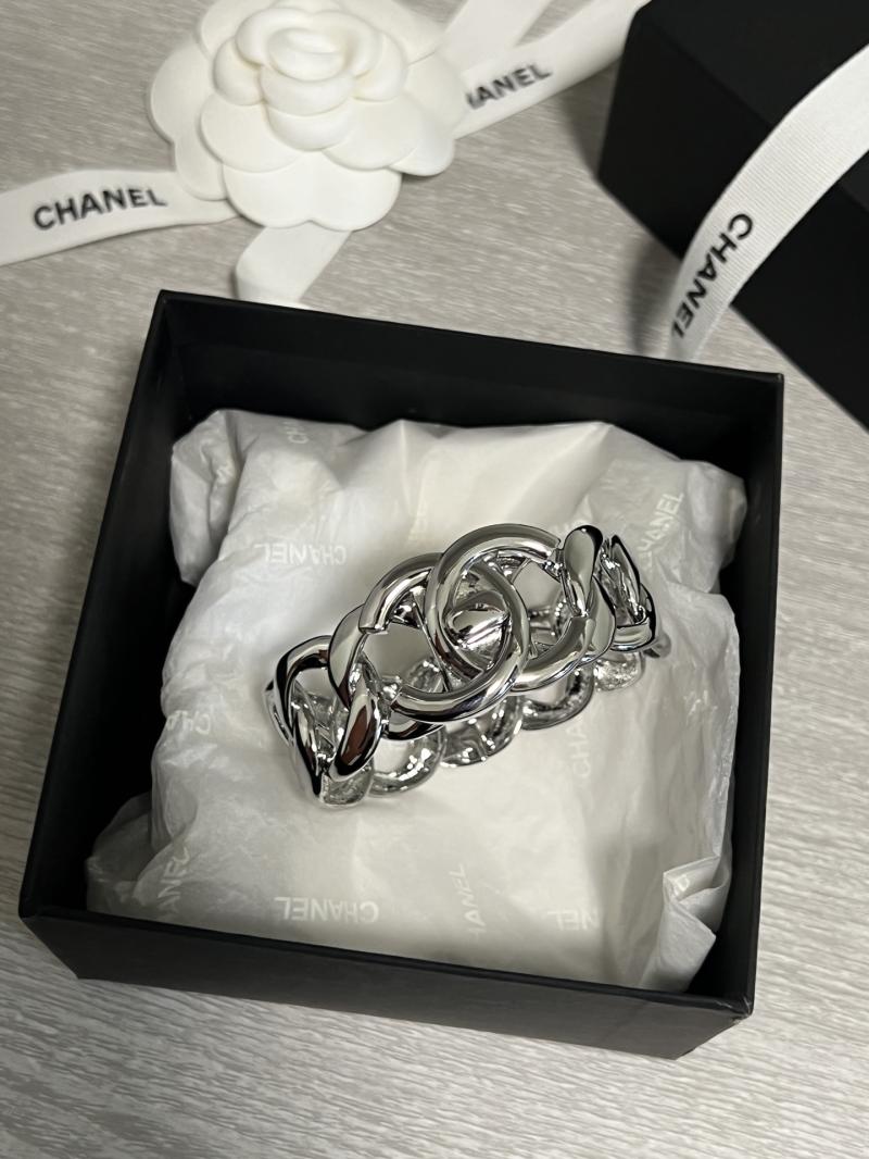 Chanel Bracelet YCB92201